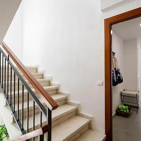 Beachclose By Costarentals - M28 Marbella